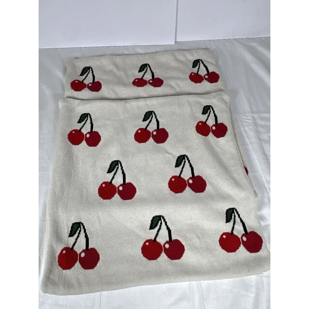 Chelsea & Theodore Home Cherry Knit Pillow Cover 20x20 Decorative Accent (2)